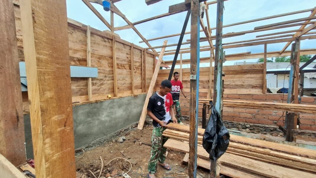 Progres Pembangunan RTLH Petoaha Hampir Selesai, Satgas TMMD 127 Percepat Penyelesaian