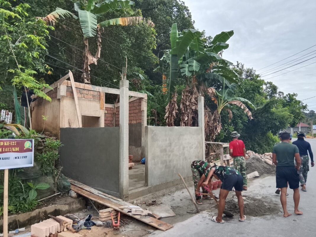 Upaya Satgas TMMD 127 dalam Meningkatkan Kesehatan Lingkungan di Sambuli