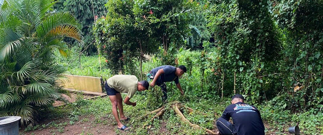 Satgas TMMD 127 Laksanakan Pembersihan Jalan di Jl. Gardenia untuk Lingkungan yang Lebih Bersih