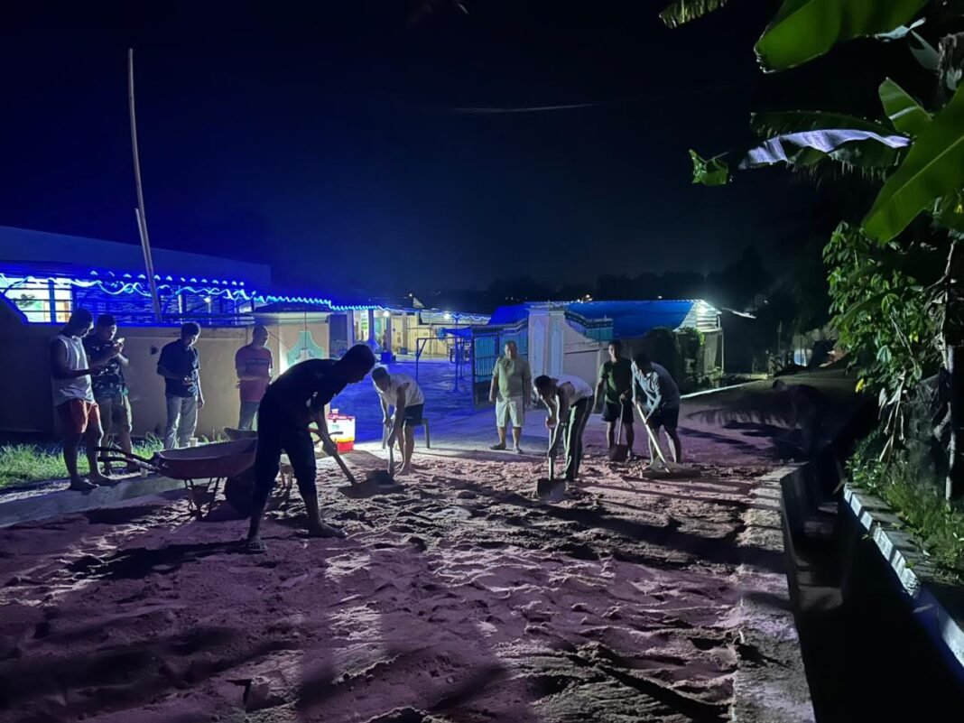 Dedikasi Malam Hari, Satgas TMMD 127 Percepat Akses Jalan Warga Kendari