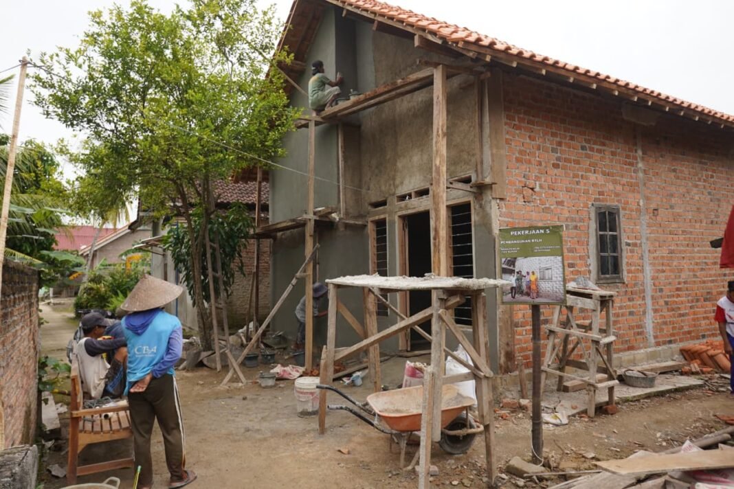 Transformasi Rumah Ibu Siti Hamdiah: Sentuhan Akhir yang Memukau