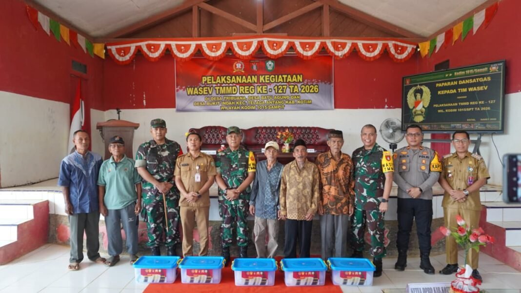 TMMD Ke-127: TNI Tunjukkan Kepedulian Melalui Bantuan Sembako