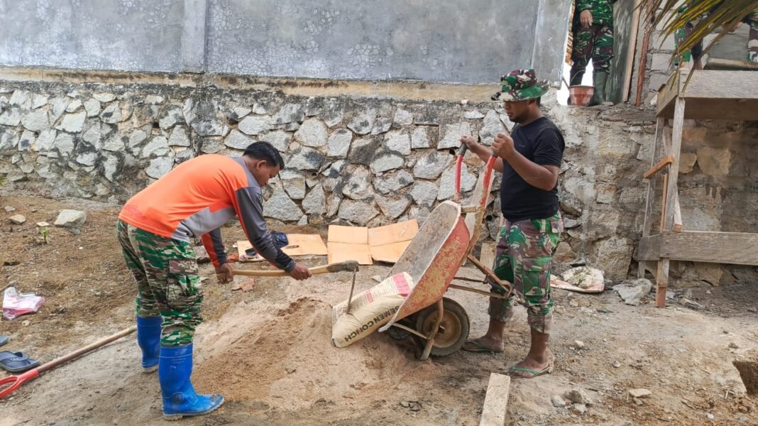 Pembangunan Fasilitas MCK di Gereja Pelita Kasih Memasuki Tahap Pemelesteran