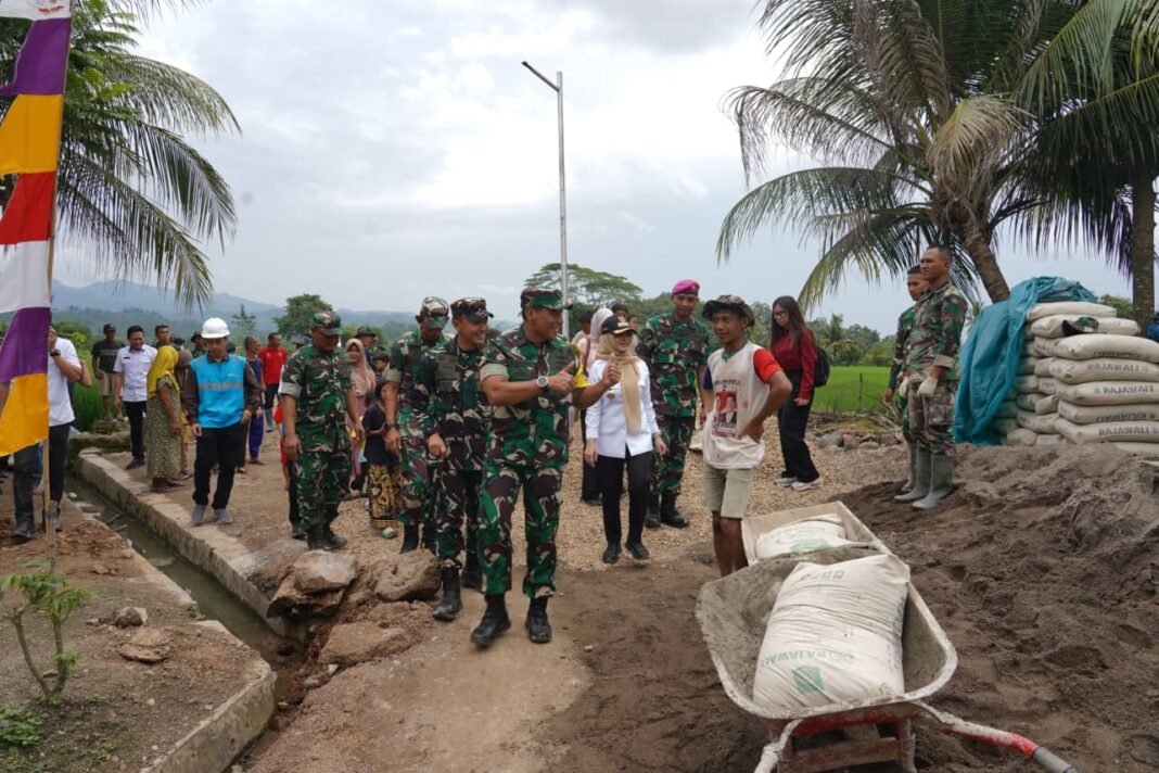 Brigjen TNI Bambang Hadi Suseno Mengapresiasi Progres TMMD ke-127 di Tanjung Rejo