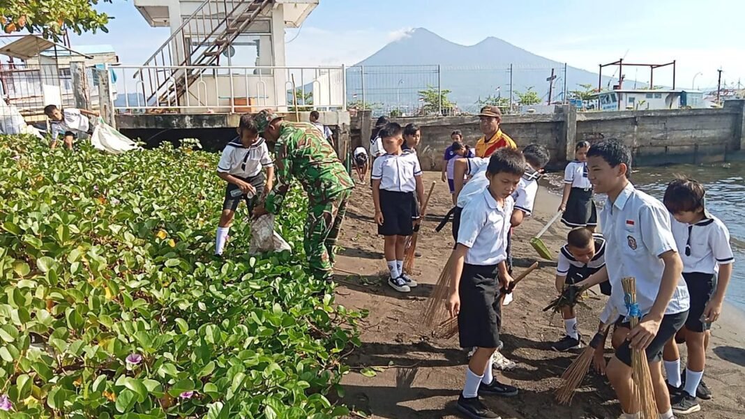 Koramil 01 Bitung Bersinergi dengan Masyarakat untuk Dukung Gerakan Indonesia Asri
