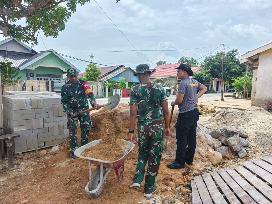 Kebersamaan TNI, Polri, dan Warga dalam TMMD 127 di Kendari