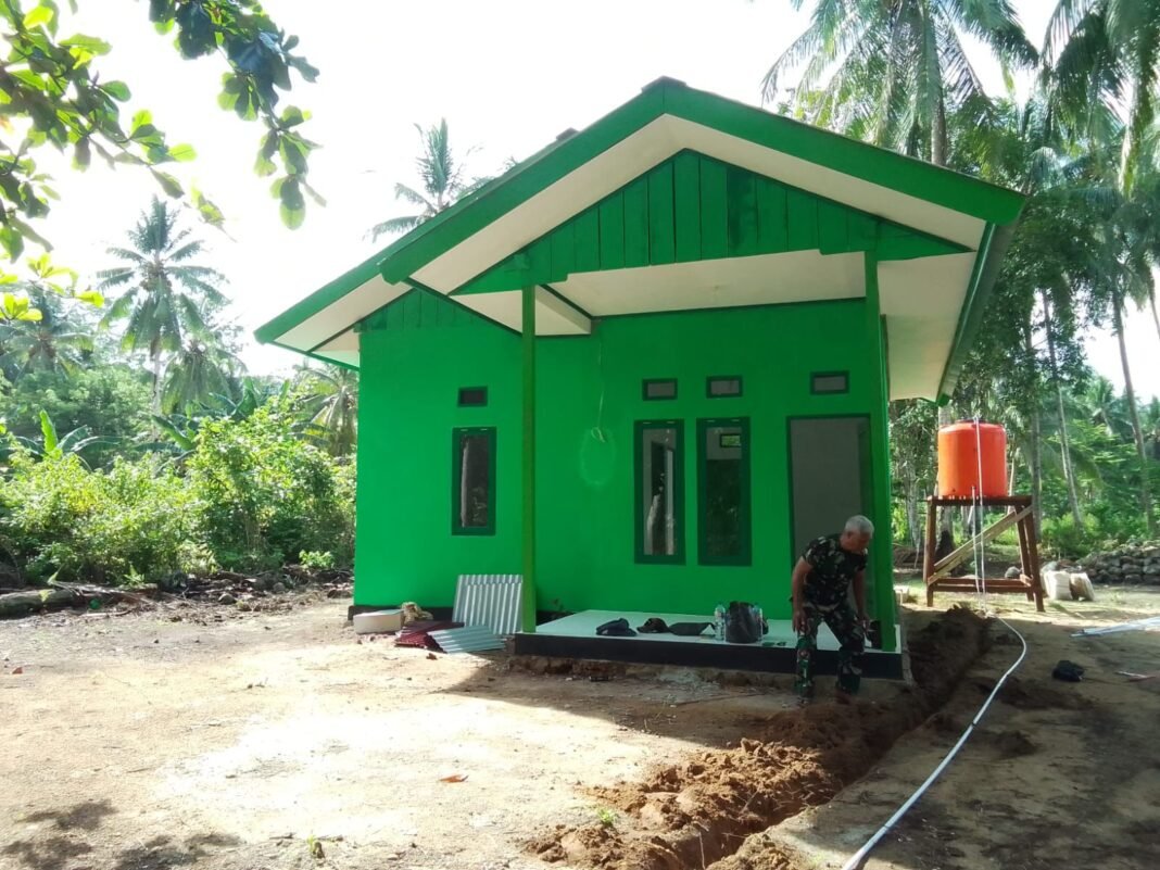 Pemasangan Profil Air Selesaikan Program TMMD 127 di Kampung Sisir