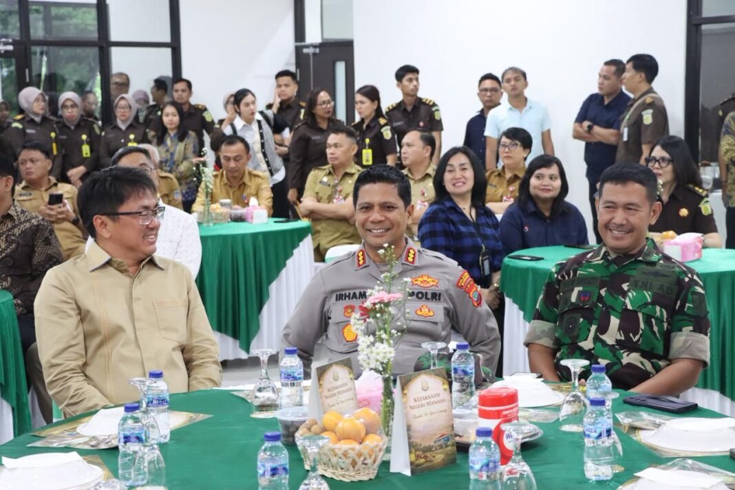 Dandim 1309/Manado Hadiri Syukuran Pembukaan Kantor Baru Kejari Manado