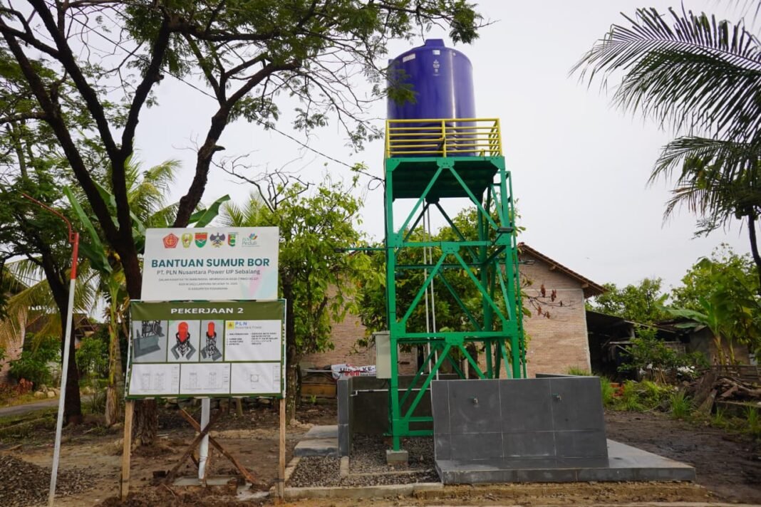 Sumur Bor TMMD Tuntas: Keluarga Rumiyani di Tanjung Rejo Kini Nikmati Air Bersih