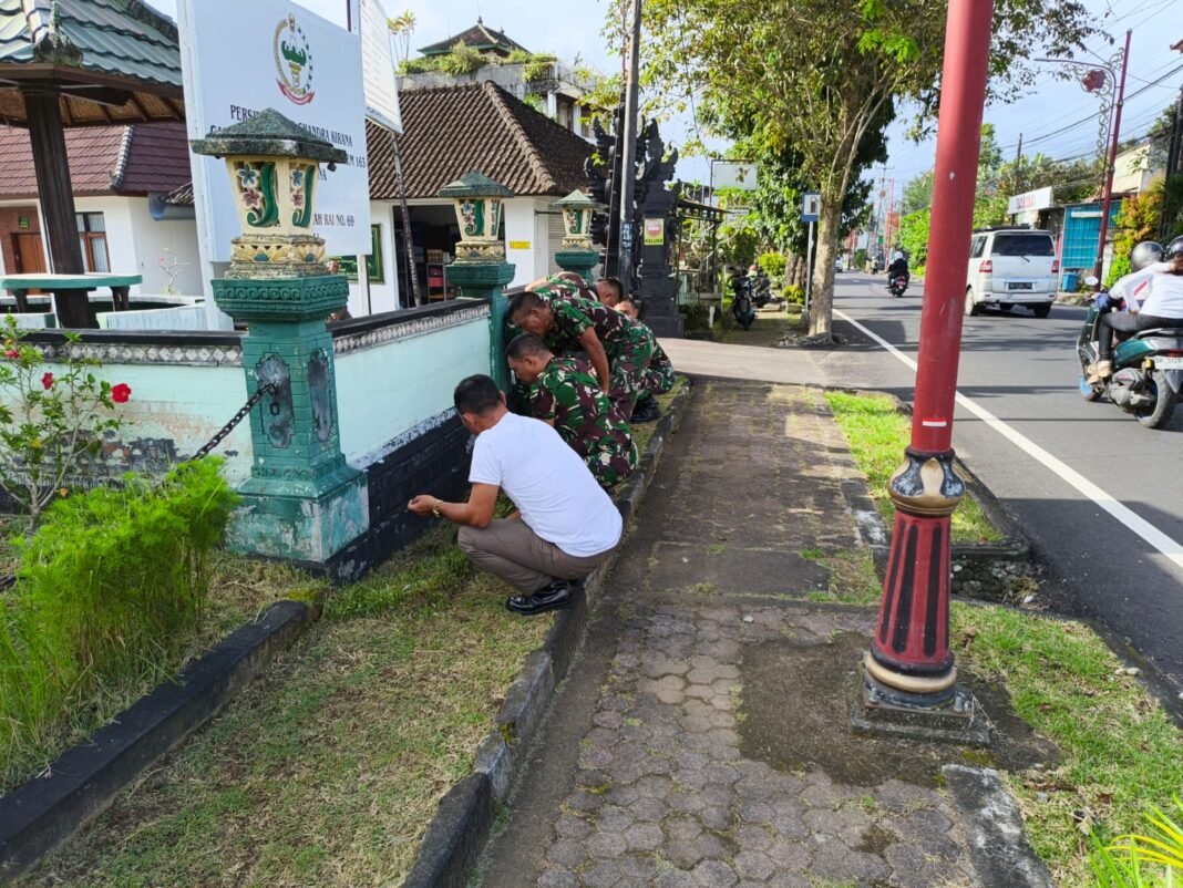Kodim 1626/Bangli Gelar Kegiatan Rabu Bersih untuk Lingkungan Sehat