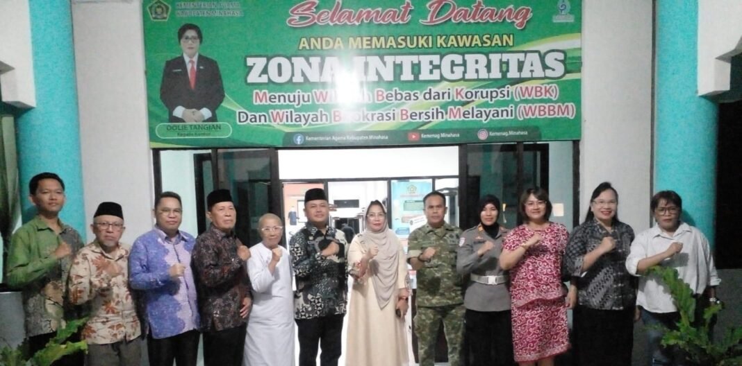 Kasdim 1302/Minahasa Berpartisipasi dalam Buka Puasa Bersama Kemenag Minahasa