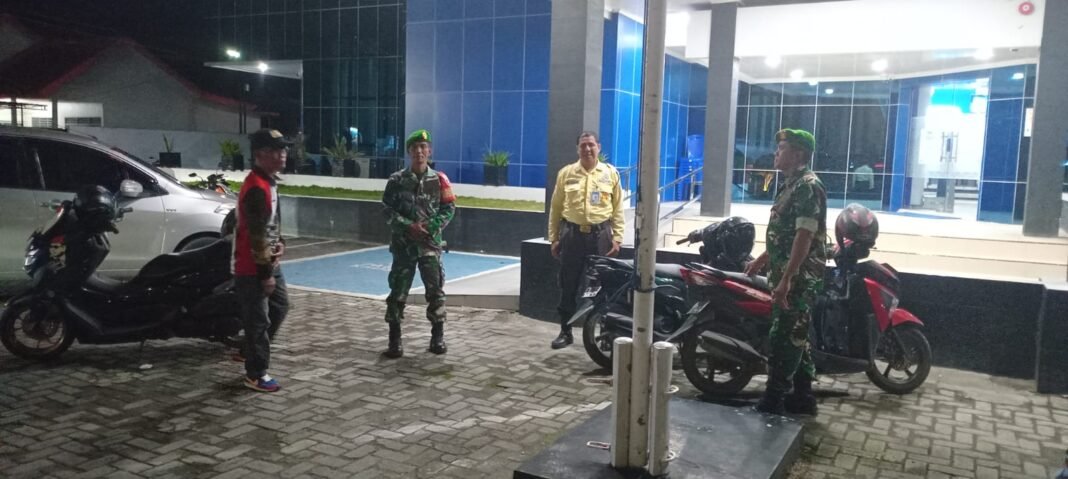 Koramil 1420-03/Maritengngae Gelar Patroli Tempat untuk Jaga Keamanan Wilayah