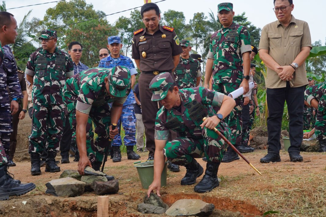 Peluncuran Pembangunan Jembatan Beton Tahap IV Secara Serentak oleh Kodam II/Sriwijaya