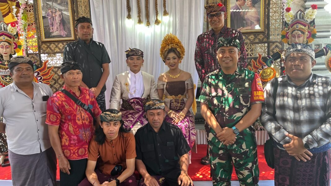 Babinsa Landih Perkuat Silaturahmi dan Keamanan Lewat Resepsi Pernikahan