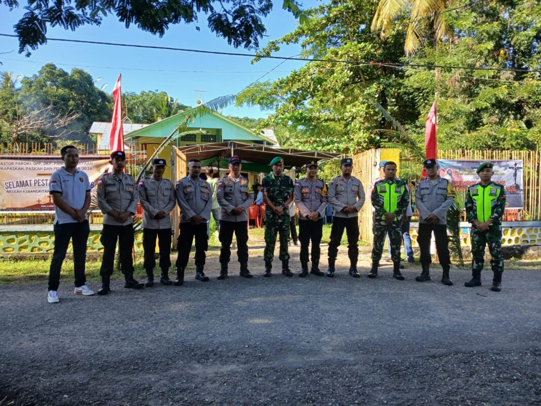 Koramil 1612-04/Elar Amankan Ibadah Misa Minggu Palma di Sambi Rampas