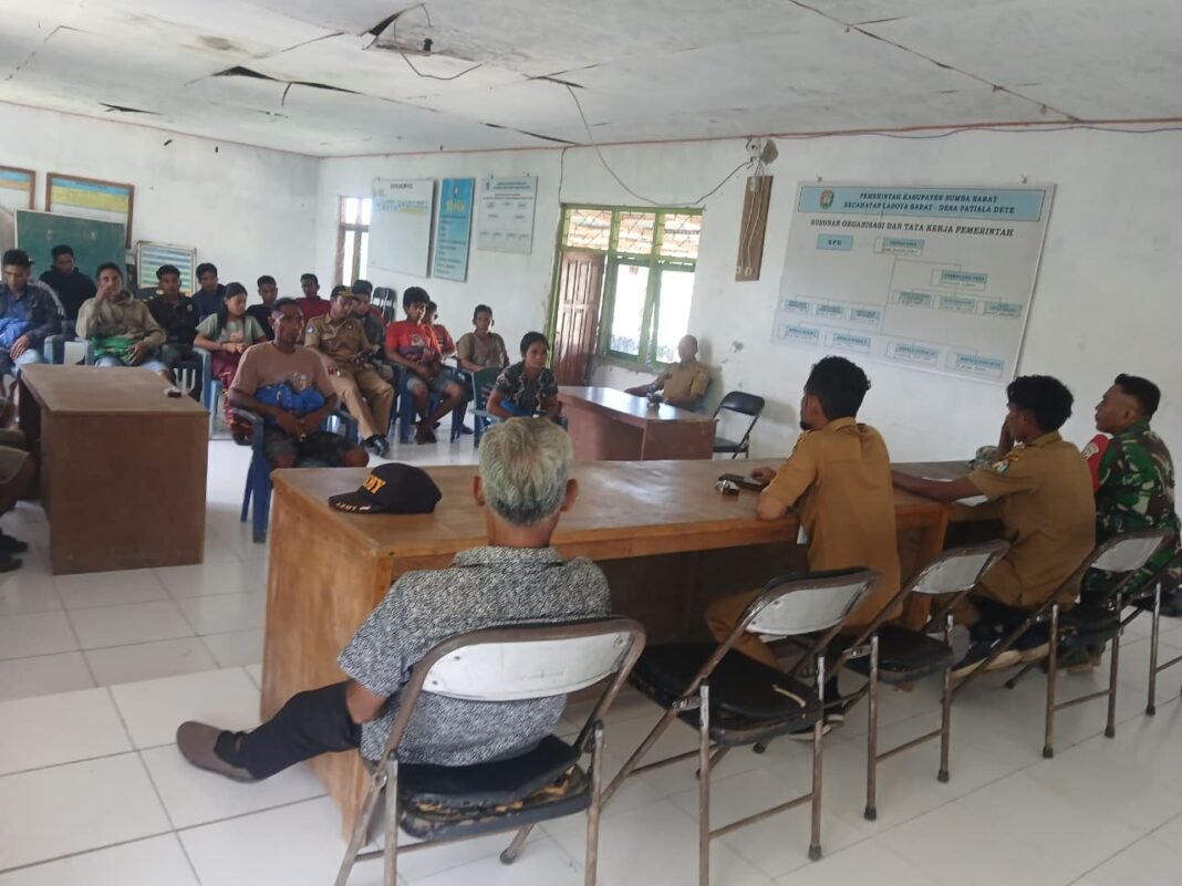 Babinsa Fasilitasi Mediasi Permasalahan Keluarga di Sumba Barat