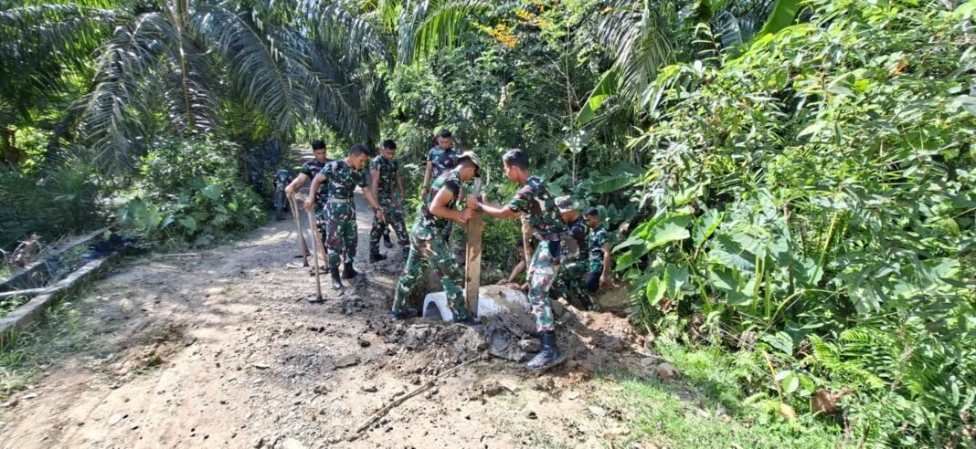 TMMD Ke-127 Kodim 0105/Abar Bangun Konektivitas Pengairan Desa