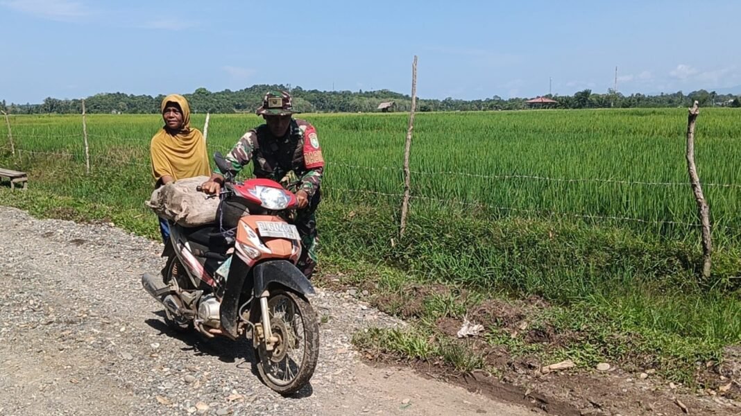 Prajurit TMMD Ke-127 Kodim 0105/Abar Utamakan Rakyat