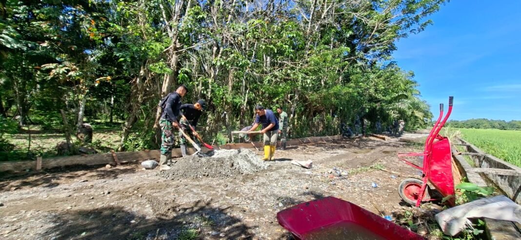 TMMD Percepat Pembangunan Kecamatan Woyla