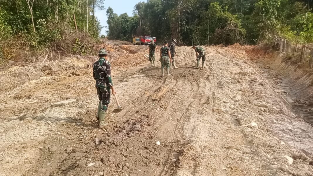 Jalan Baru Jadi Harapan Warga Desa