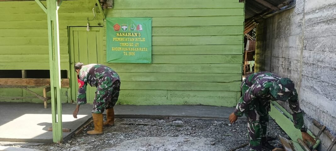 Teras Rumah Warga Mulai Siap Dipakai Berkat TMMD