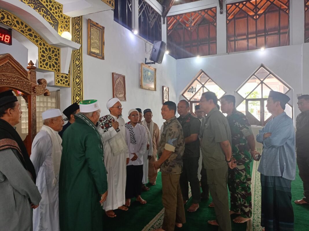 Kepala BNPB Tinjau Lokasi Terdampak Gempa di Minahasa