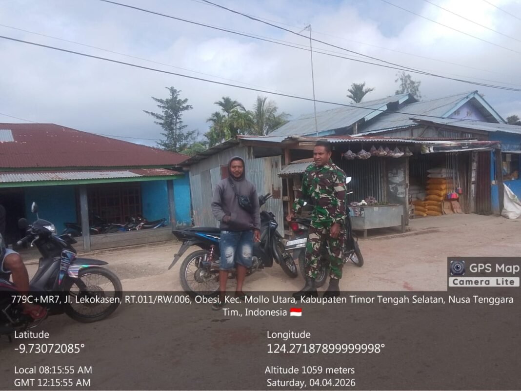 Danramil Mollo Utara Fokus pada Keselamatan Warga, Babinsa Intensifkan Himbauan di Pasar