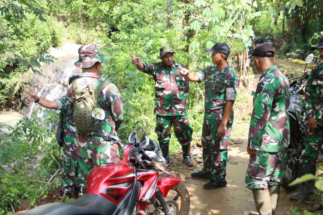 Dandim Trenggalek Melakukan Tinjauan Progres Pra TMMD ke-128 di Desa Sukorejo