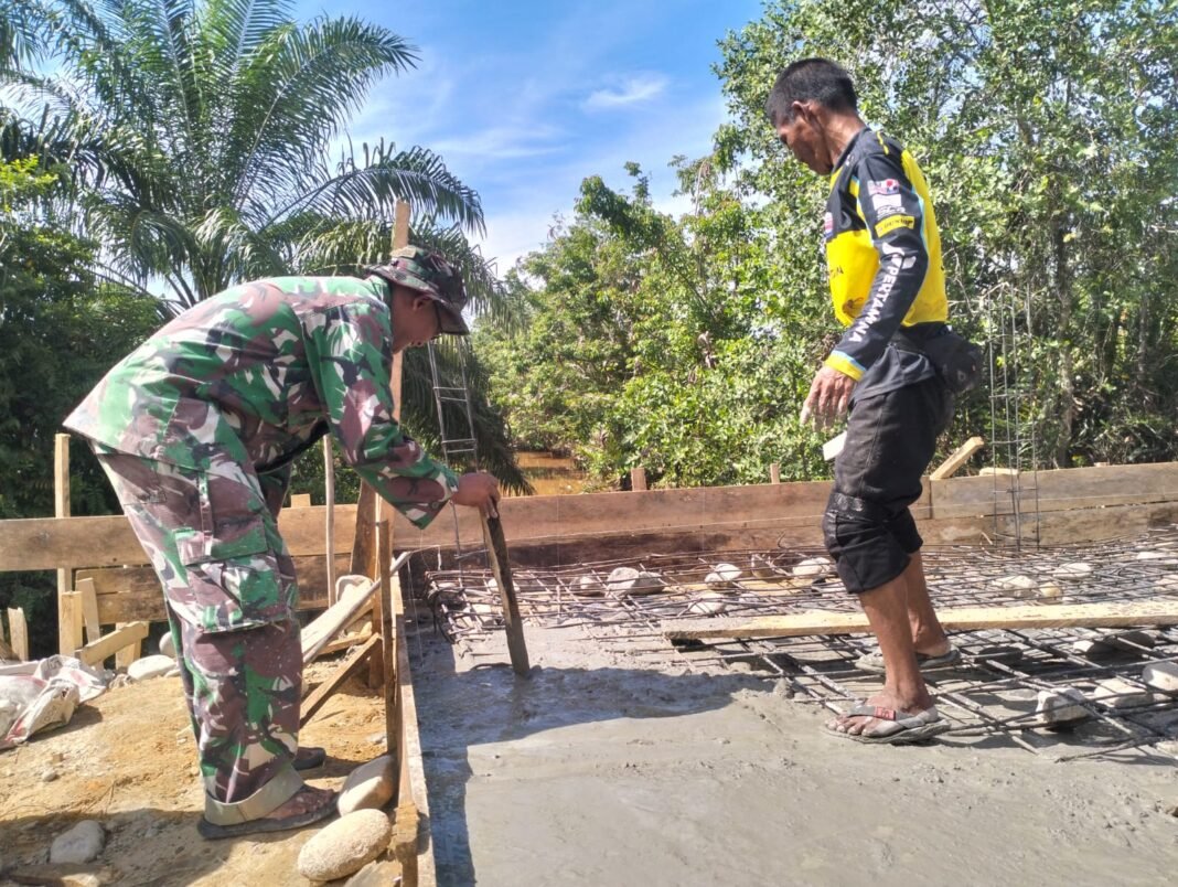 Dari Jembatan Kayu ke Aramco, Warga Sambut Baik Pembangunan oleh TNI