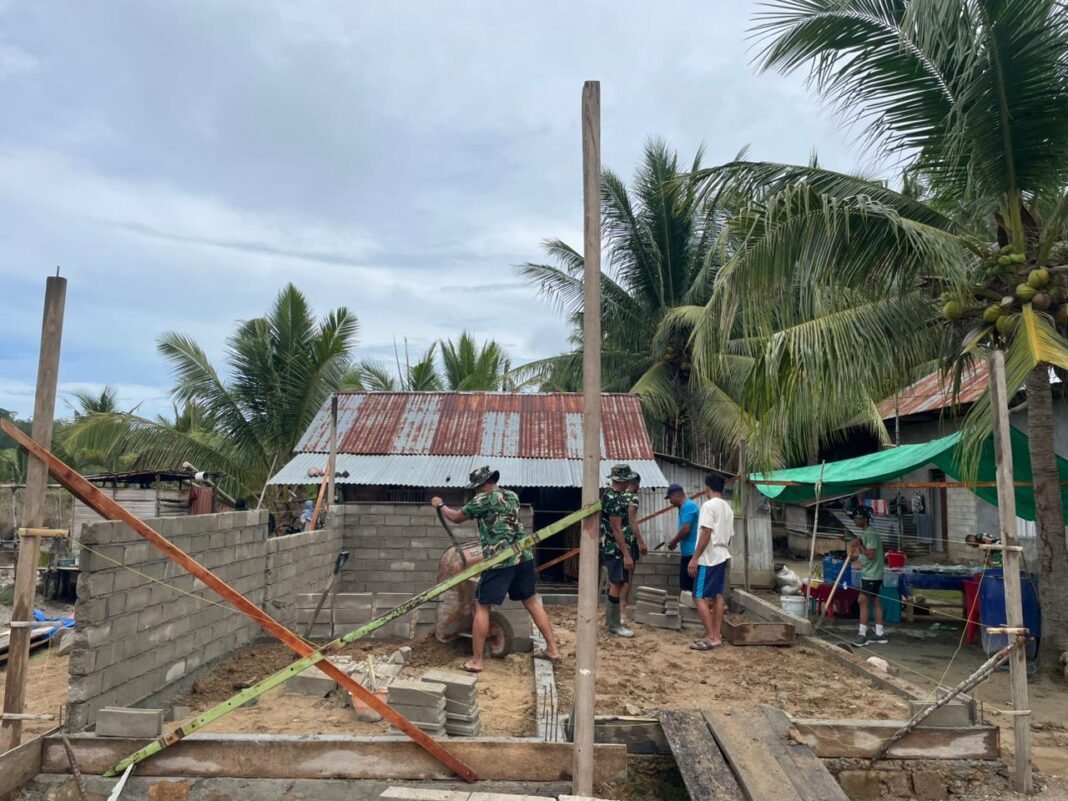 Progres RTLH di Hutamonu Terus Meningkat, Satgas TMMD 128 Pacu Pembangunan Rumah Warga