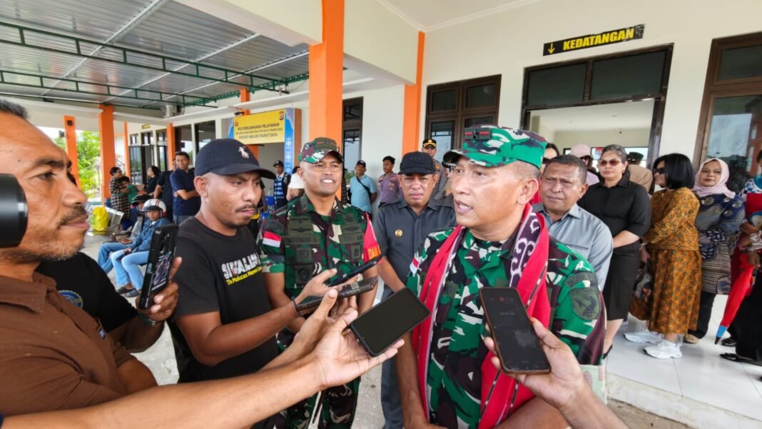 Kunjungan Kerja Danrem 151/Binaiya di Pulau Moa