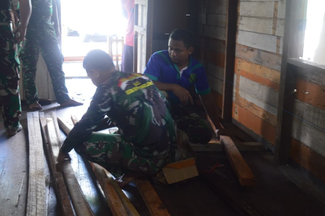 Masyarakat Desa Sungai Hijau Dapatkan Rumah Layak Huni