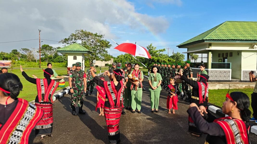 Kunjungan Kerja Danrem 151/Binaya Bersama Dandim 1511/Pulau Moa