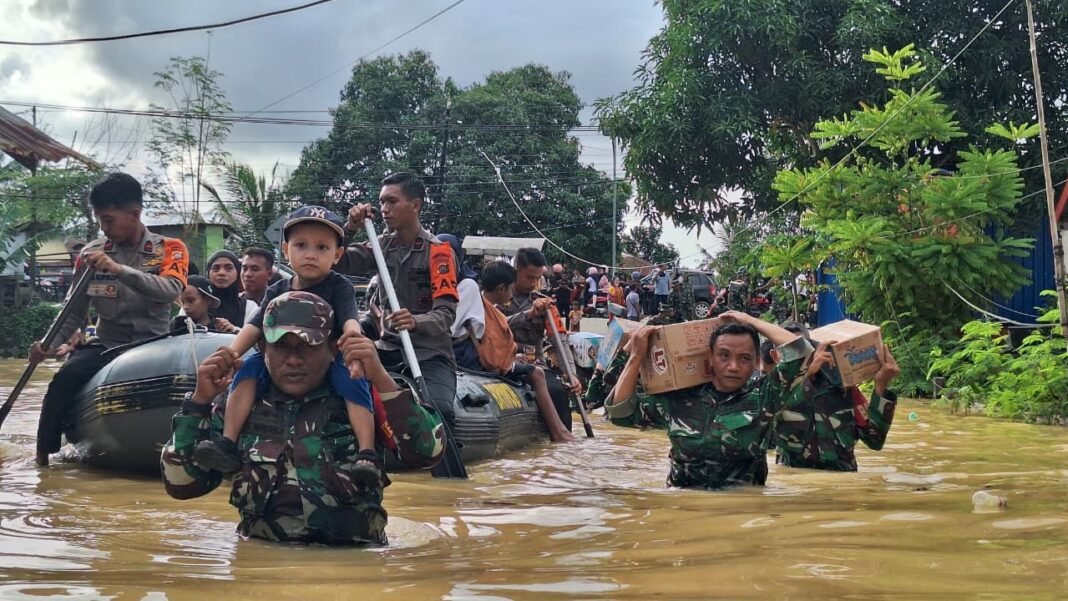 Kodim 1417/Kendari Dikenal Sigap dalam Menghadapi Banjir