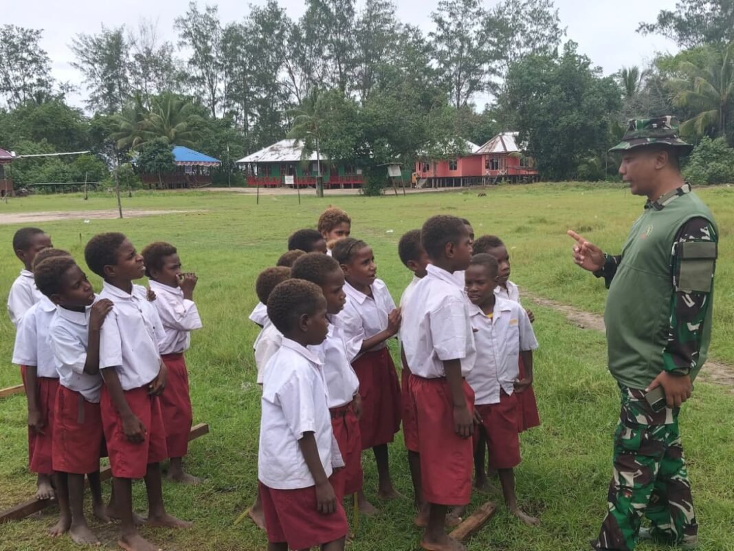 Kegiatan Bermain Satgas TMMD Bawa Keceriaan untuk Siswa