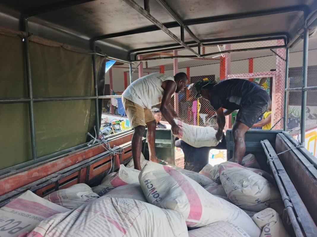 Partisipasi Aktif Warga Tanah Rubuh dalam TMMD
