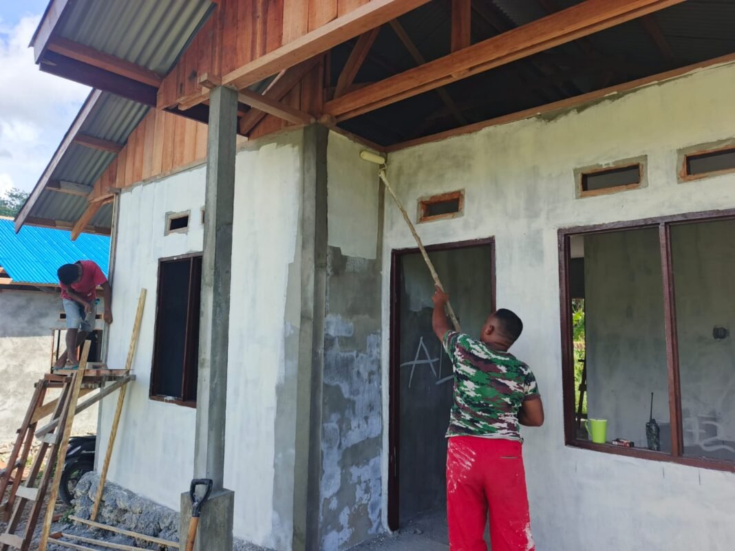 Kegiatan Satgas TMMD: Kolaborasi Pembangunan RTLH di Tanah Rubuh