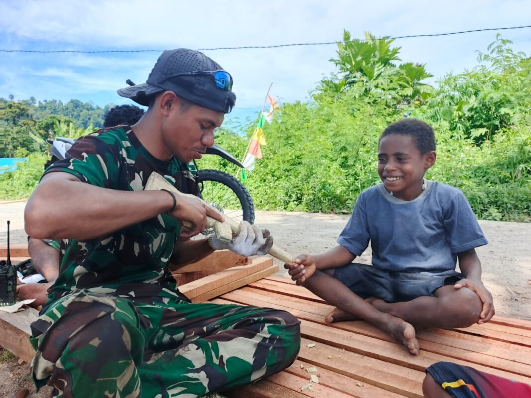 Keceriaan Anak dan TMMD di Tanah Rubuh
