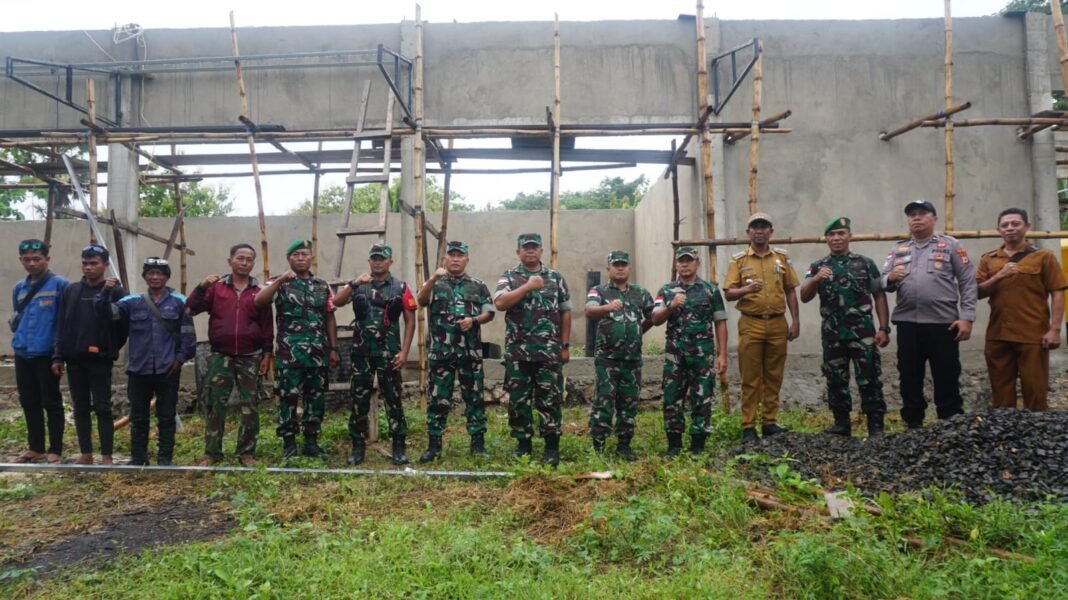 Kegiatan Tinjauan Danrem 151/Binaiya di Pulau Kisar