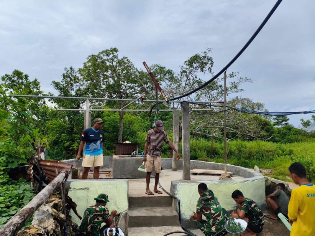 Kegiatan Satgas TMMD Ke-128 Rampungkan Revitalisasi Sumur di Moain