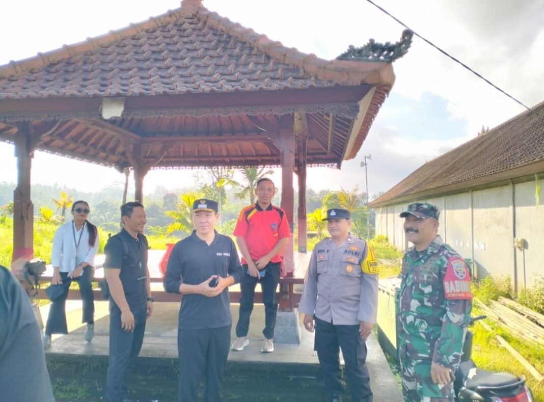 Bersama FPRB, Babinsa Desa Tiga Laksanakan Penanaman Pohon di HUT Bangli Ke-822