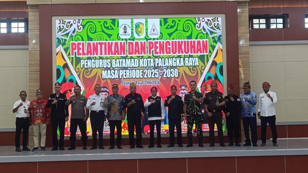 Bentuk Sinergi Bersama Komponen Masyarakat, Dandim 1016/Plk Hadiri Pelantikan dan Pengukuhan Batamad Kota Palangka Raya