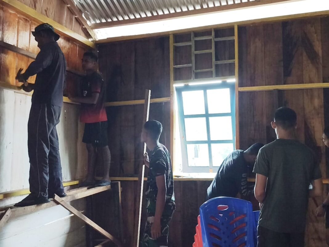 Rehabilitasi Gereja Santo Klemens Melalui Gotong Royong Satgas TMMD dan Warga
