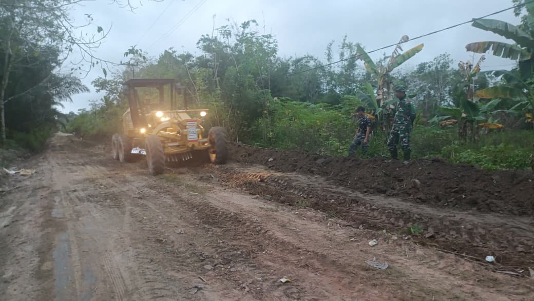 TMMD Ke-128: Keterlibatan Masyarakat dalam Pembangunan Jalan