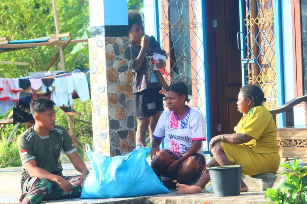 Jalin Hubungan Baik TNI dengan Masyarakat Melalui Komsos