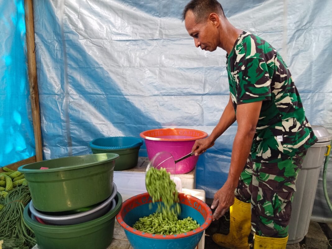 Kontribusi Nyata Persit KCK dalam TMMD TNI