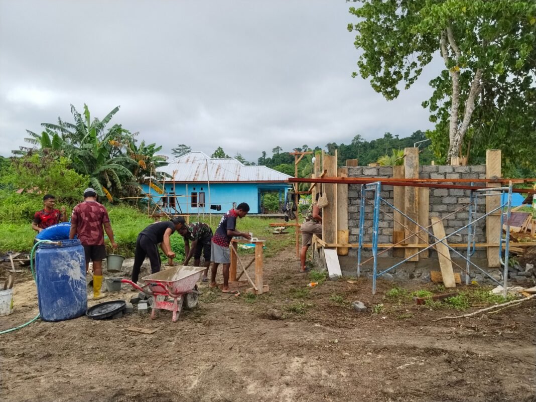 Gotong Royong Satgas TMMD Warnai Pembangunan Bak Penampungan Air Bersih