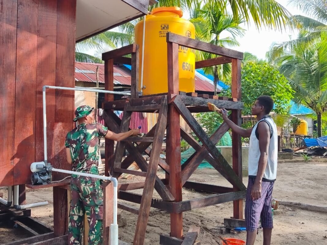 Tahapan Finishing Pembangunan Profil Tank Air di Keakwa