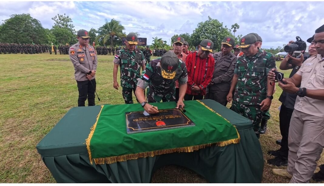 Pangdam XV/Pattimura Tutup TMMD ke-128 di Pulau Moa