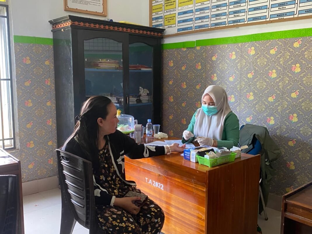 Kegiatan Pengobatan Gratis TMMD Ke-128 Diterima dengan Hangat oleh Masyarakat
